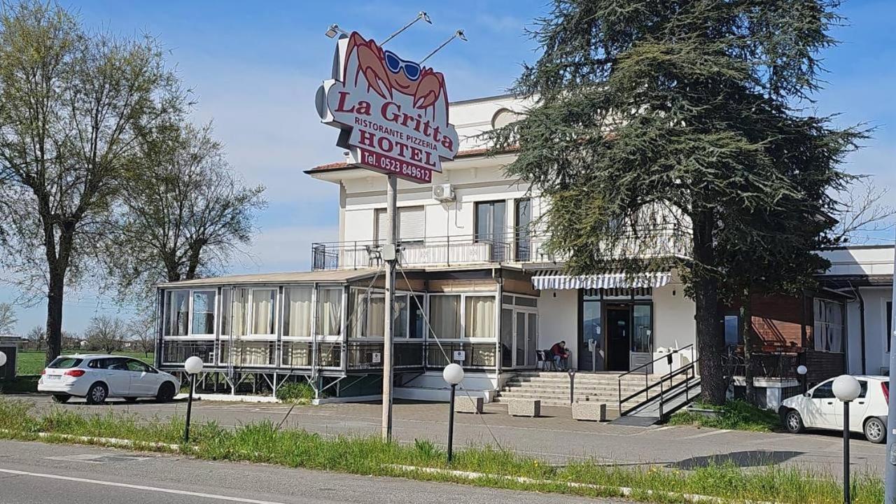 Hotel La Gritta Srl Castel San Giovanni  Exteriér fotografie